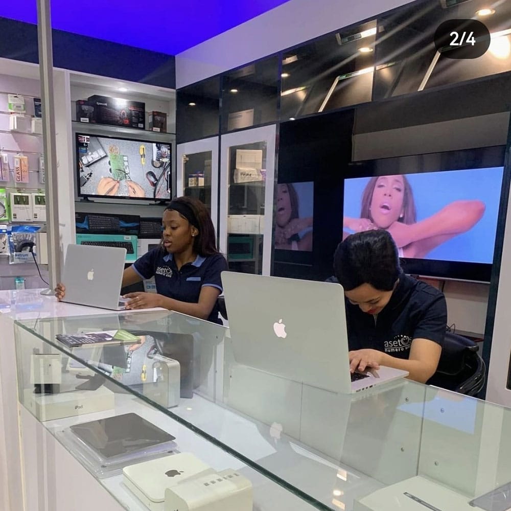 sales ladies sales ladies